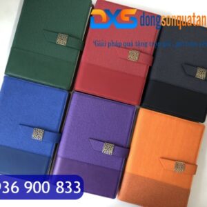 Sổ Tay Quà Tặng Doanh Nghiệp In Logo A5 Bìa Còng Đủ Màu Gập 2 Khóa Cài Nam Châm