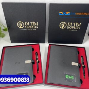Set quà tặng công nghệ ( Sổ tay thông minh + Bút kim loại ) -SQX 019 | Khắc nội dung Cafe học thuật ĐI TÌM SOPHIA