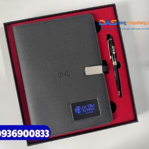 Set quà tặng công nghệ ( Sổ tay thông minh + Bút kim loại ) -SQX 019 | Khắc nội dung Cafe học thuật ĐI TÌM SOPHIA