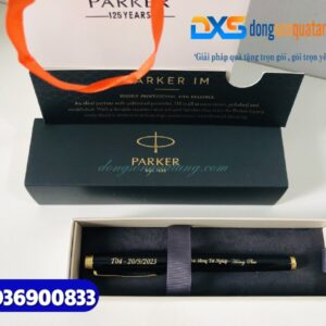 Bút ký Parker cao cấp khắc tên làm quà tặng Tốt nghiệp