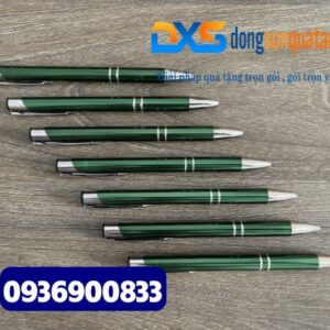 Bút bi kim loại - BKX 008 - Màu Xanh lá