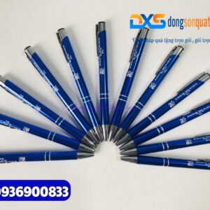 Bút bi kim loại - Khắc logo kỷ niệm 20 năm Về thăm Trường Châu Can