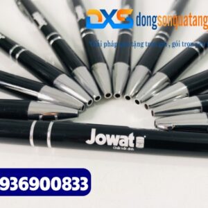 Bút bi bấm kim loại in khắc logo theo yêu cầu