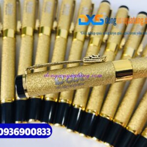 Bút ký kim loại cao cấp màu vàng , nhám sần -BKX 008 - Khắc logo CBT