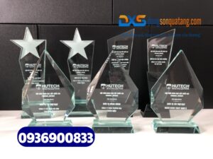 Xưởng sản xuất cúp pha lê , thủy tinh in logo Doanh Nghiệp - Dongsongifts
