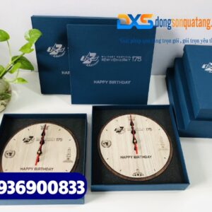 Xưởng gia công đồng hồ gỗ để bàn - ĐHX 002 - khắc logo , khắc chữ , tên làm quà tặng