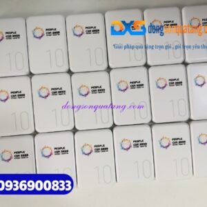 Pin sạc dự phòng không dây từ tính Remax RPP 65 - In logo chuyển màu PEOPLE CON 2023