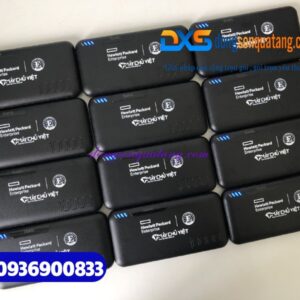 Pin sạc dự phòng Hoco J82– 10.000mAh ,màu đen - In ấn logo MÁY CHỦ VIỆT