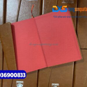 Sổ tay dán gáy gập 3 Màu nâu - Ép kim logo Bảo hiểm Bảo Minh - dongsongifts