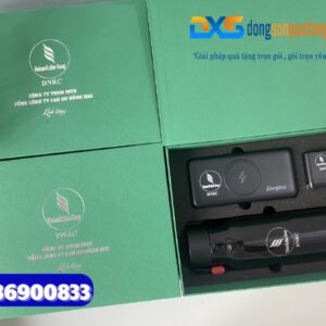 Set quà tặng công nghiệp cao su ( Bình giữ nhiệt Locknlock + Adapter du lịch & Pin sạc dự phòng Energizer )- In logo Tập Đoàn Công Nghiệp Cao Su Việt Nam (VRG)