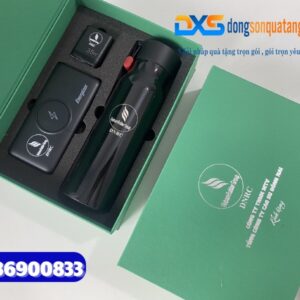Set quà tặng công nghiệp cao su ( Bình giữ nhiệt Locknlock + Adapter du lịch & Pin sạc dự phòng Energizer )- In logo Tập Đoàn Công Nghiệp Cao Su Việt Nam (VRG)