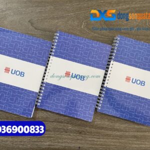 Sổ tay lò xo khổ A5 , bìa cứng cán mờ ,màu xanh chủ đạo - In logo Ngân hàng UOB - dongsongifts