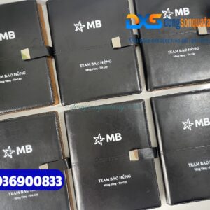 Sổ tay da gập 2 cao cấp , khóa cài nam châm , màu đen bóng - STX 006 In logo Khách hàng MB BANK