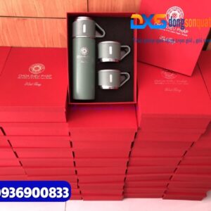 BGN 006 – Bình Giữ Nhiệt In Logo Công Ty 2 Cốc 3 Màu Dung Tích 500ml