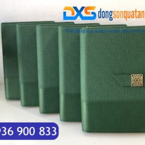 SDX 006 - Sổ Còng Bìa Da In Logo A5 Màu Xanh Lá Có Khóa Cài Nam Châm Gập 2