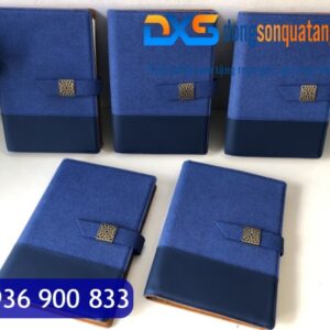 SDX 007 - Sổ Da Giám Đốc In Logo , Tên Màu Xanh Dương Khóa Cài Nam Châm Đẹp Gập 2