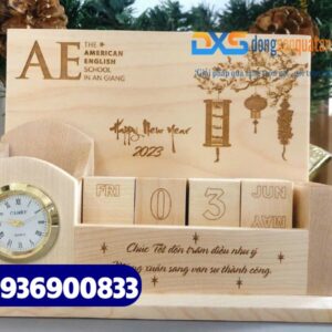 Xưởng sản xuất đồng hồ gỗ để bàn - Dongsongifts