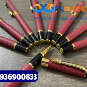 Bút ký cao cấp – BKX 023 – Màu đỏ – Nắp hình đầu rồng – Khắc tên theo yêu cầu giá rẻ