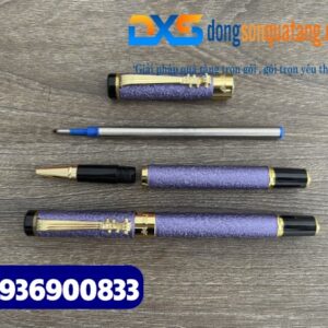 Bút ký in khắc logo làm quà tặng hội nghị