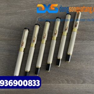 Bút ký in khắc logo Doanh Nghiệp