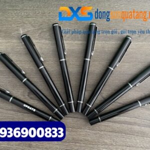 Bút ký in khắc logo Doanh Nghiệp