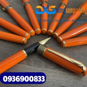 Bút ký cao cấp – BKX 018 – Màu cam- Khoen vàng