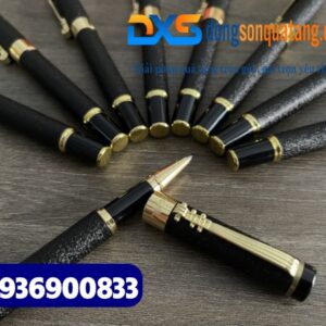 Bút ký cao cấp – BKX 022 – Màu đen – Nắp hình đầu rồng – Khắc logo theo yêu cầu tại Hà Nội