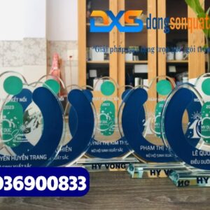 cúp pha lê in logo làm quà tặng