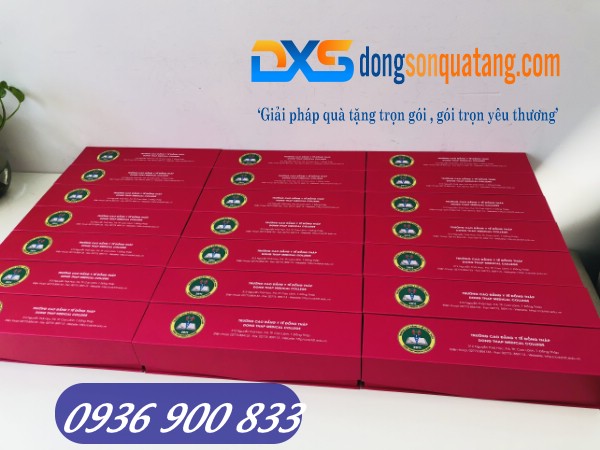 HQX 001 - Hộp quà nam châm định hình sản phẩm in logo theo yêu cầu HQX 001 - Hộp quà nam châm định hình sản phẩm in logo theo yêu cầu