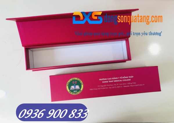 HQX 001 - Hộp quà nam châm định hình sản phẩm in logo theo yêu cầu HQX 001 - Hộp quà nam châm định hình sản phẩm in logo theo yêu cầu