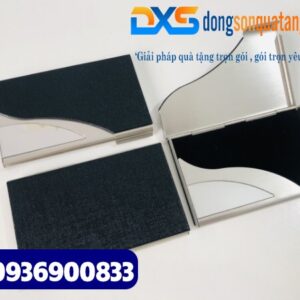 Hộp đựng name card bằng da màu đen in khắc giá rẻ