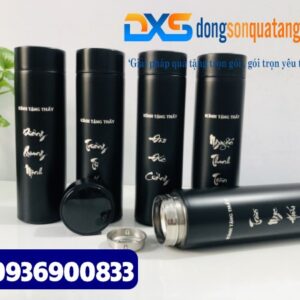 Bình giữ nhiệt màu đen khắc tên Thầy Cô Giáo Ý Nghĩa