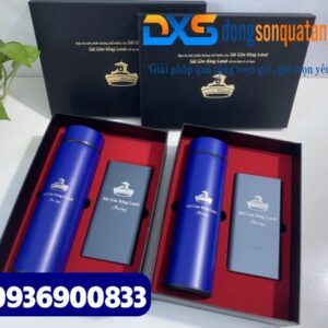 Set quà tặng Công Nghệ 2 sản phẩm ( Pin sạc dự phòng + Bình giữ nhiệt inox304 ) In khắc logo