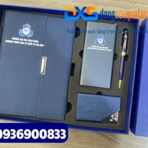 Set quà tặng Công Nghệ vip in khắc làm quà tặng Doanh Nghiệp