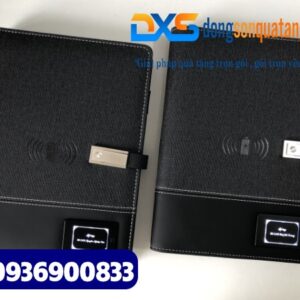 Sổ sạc đa năng 4 trong 1 led phát sáng - màu đen