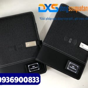 Sổ sạc đa năng 4 trong 1 led phát sáng - màu đen