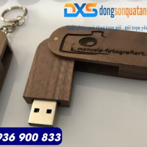 Usb Vỏ Gỗ 8gb In Khắc Logo Làm Quà Tặng Khách Hàng