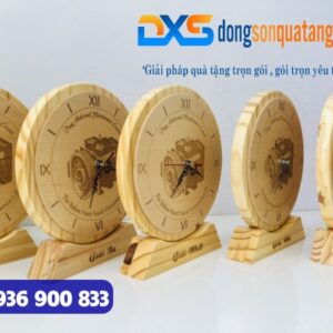 QTG 001 - Xưởng Sản Xuất Đồng Hồ Gỗ Để Bàn In Khắc Logo Số Lượng Lớn HCM