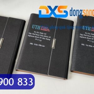 SDX 003 - Sổ Da In Logo UTH A5 Màu Xám Khóa Cài Inox Nam Châm Gập 3