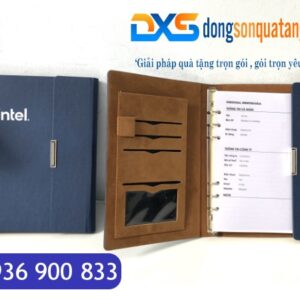 SDX 004 - Sổ Bìa Da In Logo Công Ty A5 Màu Xanh Kèm Khóa Cài Nam Châm Gập 3