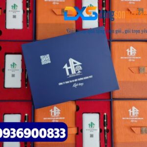 Set quà tặng Công Nghệ cao cấp in khắc logo Doanh Nghiệp-Công Ty