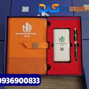 Set quà tặng Công Nghệ in khắc logo tại HCM