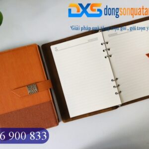 SDX 015 - Sổ Tay Da Bìa Còng Pu In Logo Doanh Nghiệp Màu Cam A5 Khóa Cài Nam Châm Gập 2