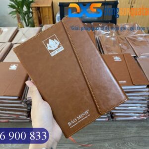 Sổ Bìa Da Pu Dán Gáy Ép Kim Bạc Logo Bảo Minh Làm Quà Tặng Quảng Cáo