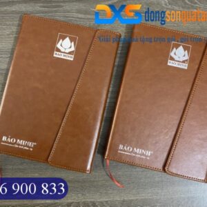 Sổ Bìa Da Pu Dán Gáy Ép Kim Bạc Logo Bảo Minh Làm Quà Tặng Quảng Cáo