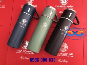 Bình Nước Giữ Nhiệt Quà Tặng Kèm 2 Cốc Khắc Logo Chùa Diệu Pháp Bình Thạnh